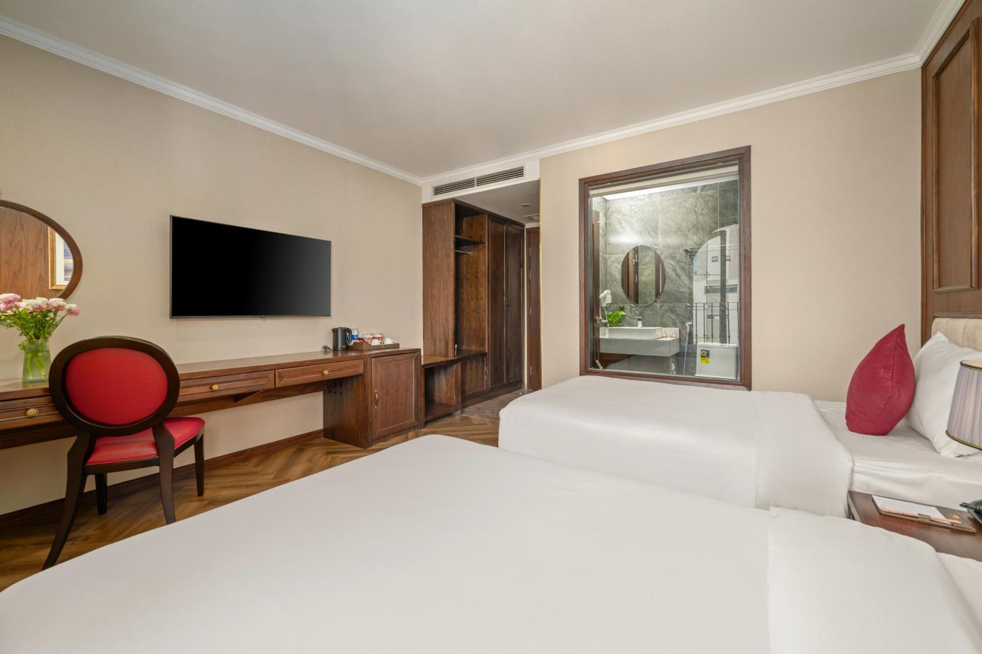 Golden Lotus Luxury Hotel Danang - Complimentary Daily Afternoon Tea Exterior photo